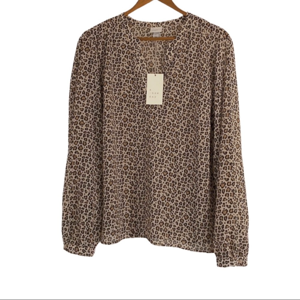 NWT A New Day sheer leopard print top, size:L
